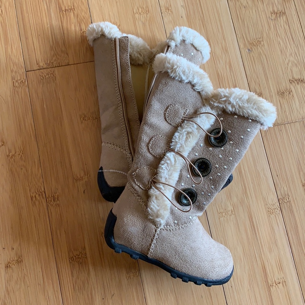 Baby Girls Brown boots size 7